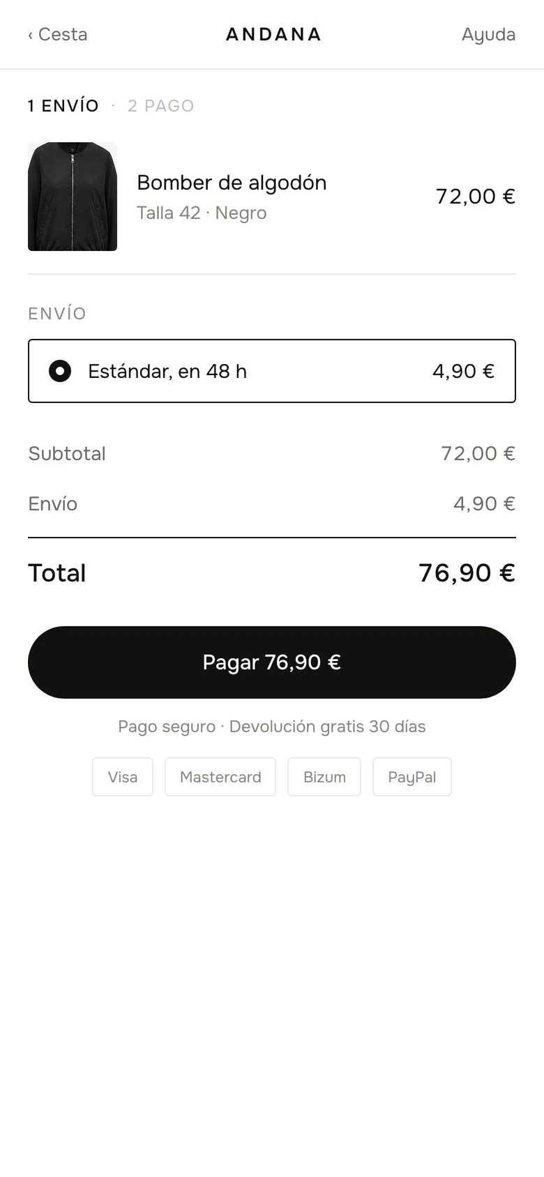 El paso de pago en el móvil, con el resumen del pedido y el envío ya calculado